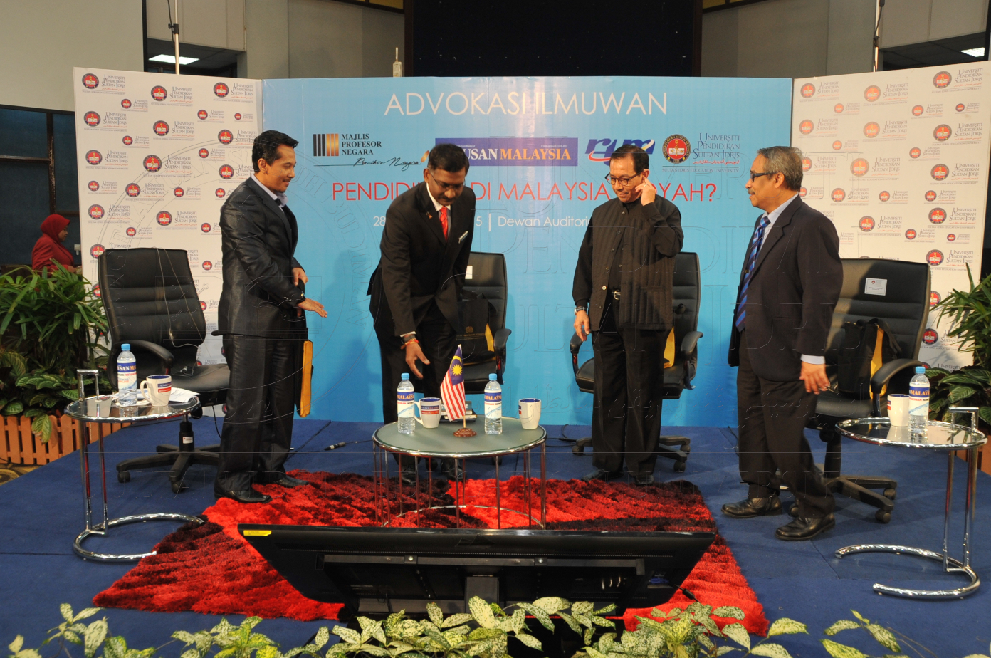 PRO15 151 ADVOKASI HAS 7334